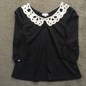 Black top, size Small